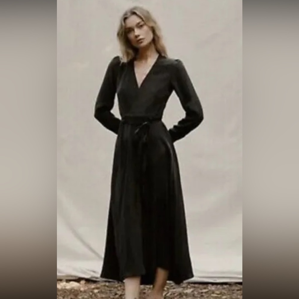 ISO BLACK ELSA CHRISTY DAWN size S or M